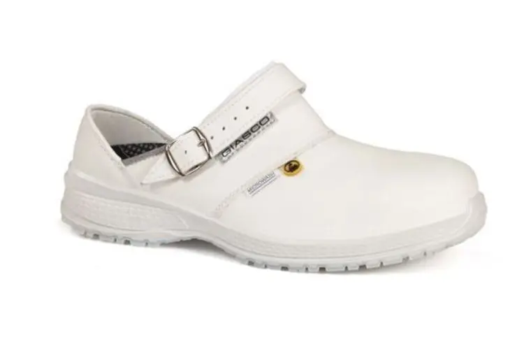 SB Sicherheitssandale Giasco HELSINKI weiss aus Microwash mit Fersenriemen